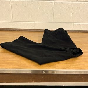 Size 18S Torrid Studio black pant. Good condition some wear see picks